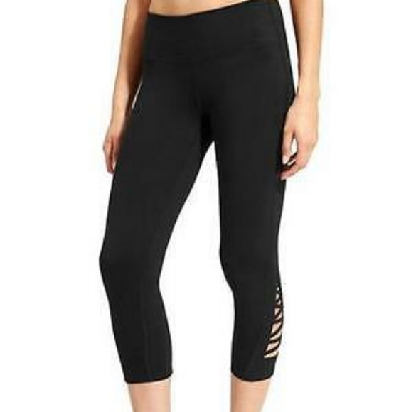 Athleta Pants - Athleta Criss Cross Chaturanga Capri Large